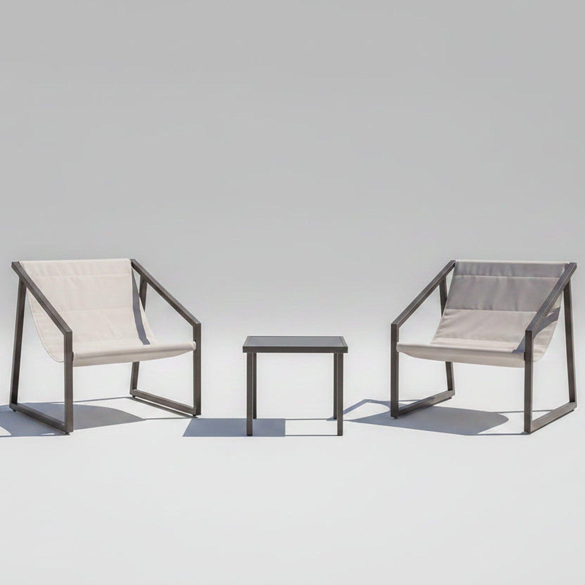 Conjunto de Jardín Capri 2 Plazas — Textileno y Acero | 2 Sillones y Mesa de Centro